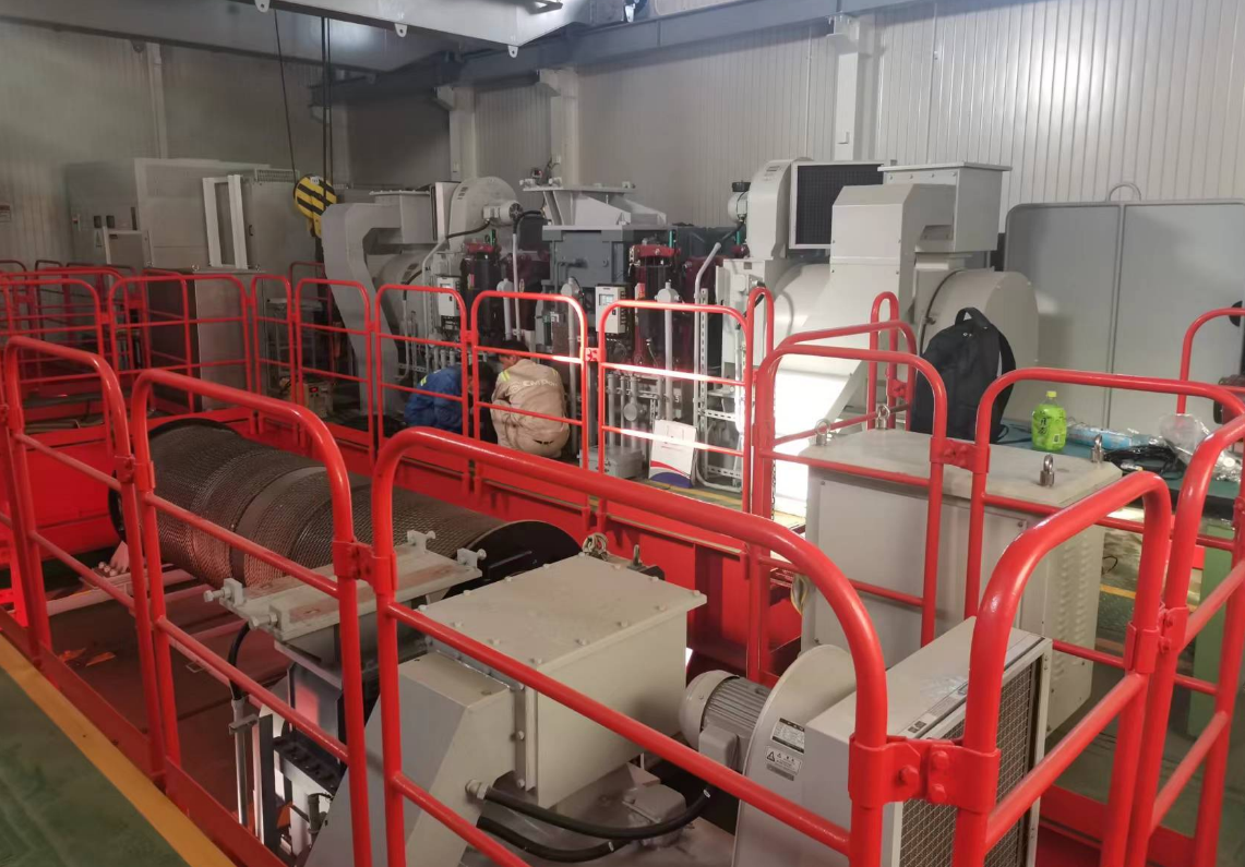 在線油液監(jiān)測(cè)系統(tǒng)如何實(shí)現(xiàn)齒輪磨損與污染度實(shí)時(shí)診斷？應(yīng)用案例詳解